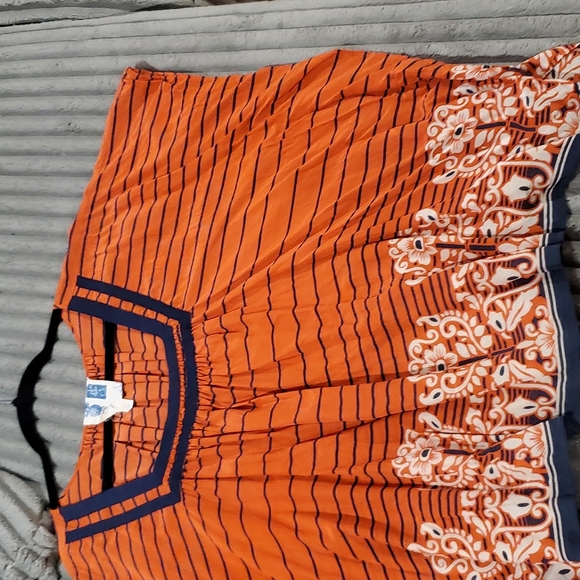 Edme & Esyllte Silk Caftan Blouse - Picture 2 of 9